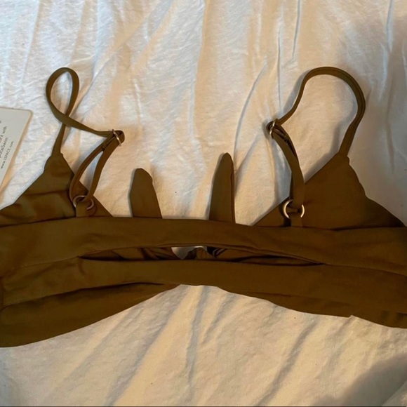 L*SPACE BIKINI TOP - Picture 3 of 3